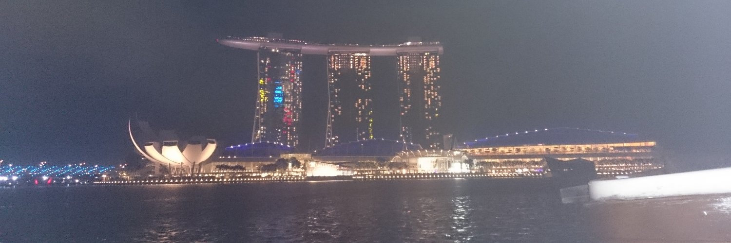 tomoR35's profile banner image