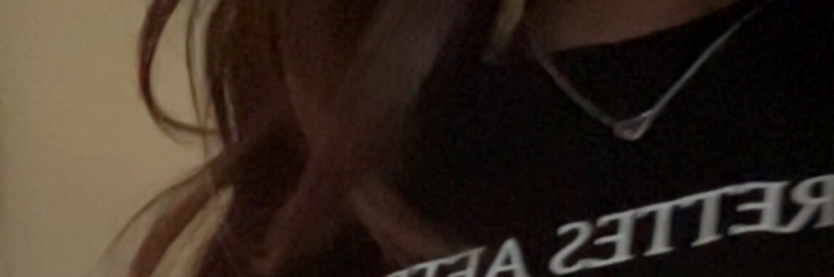 lylazqs's profile banner image