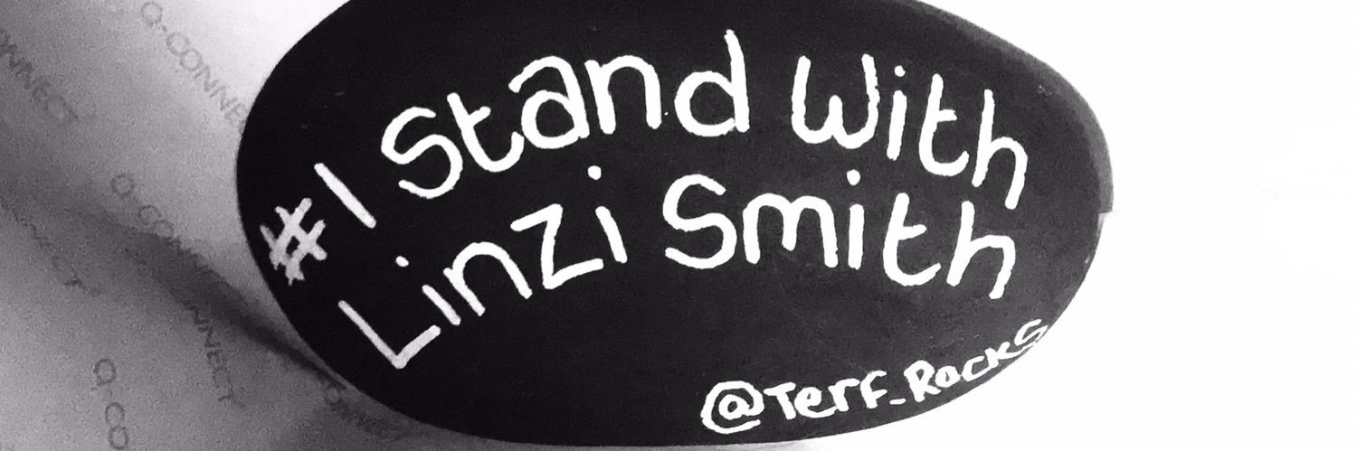 Linzi 🖤🤍's banner