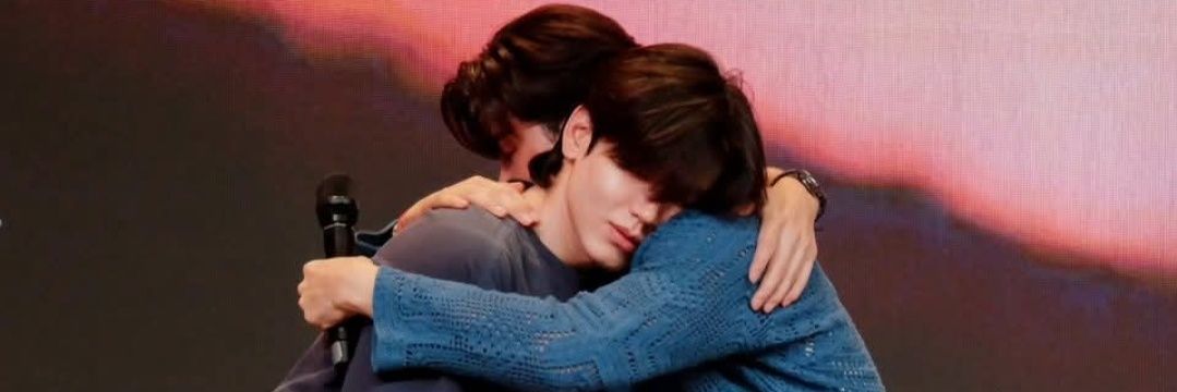 Estefyเทฟี 🩶🐺 | Thame, aren't you tired hmm? banner