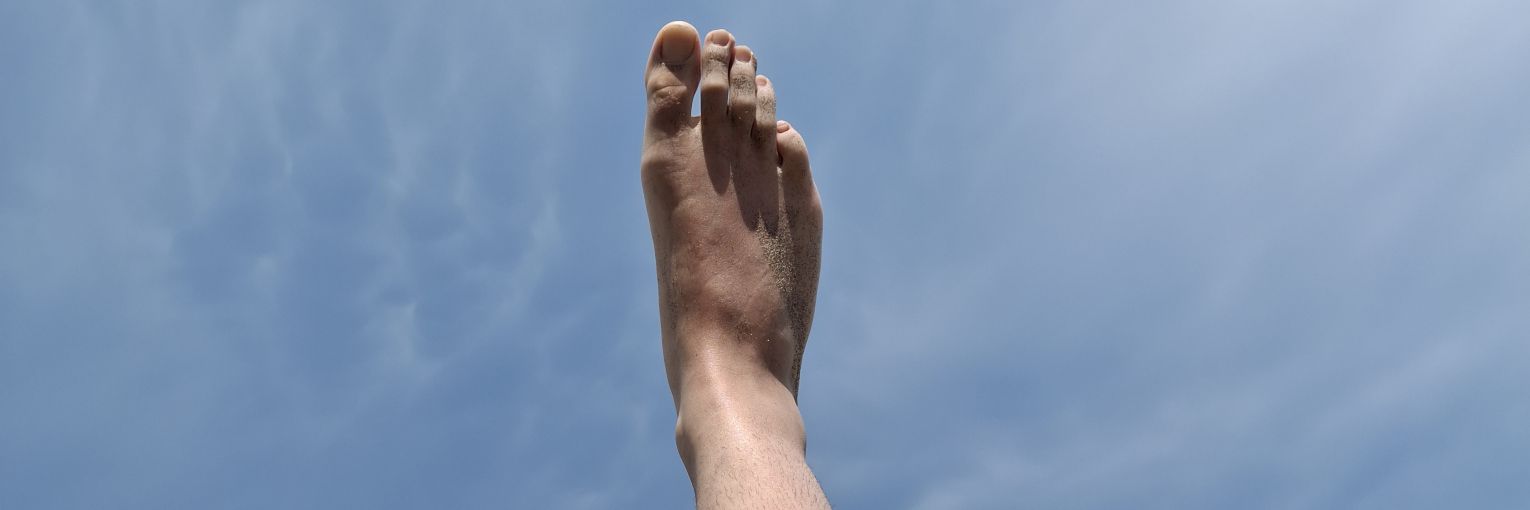 feetonio's profile banner image