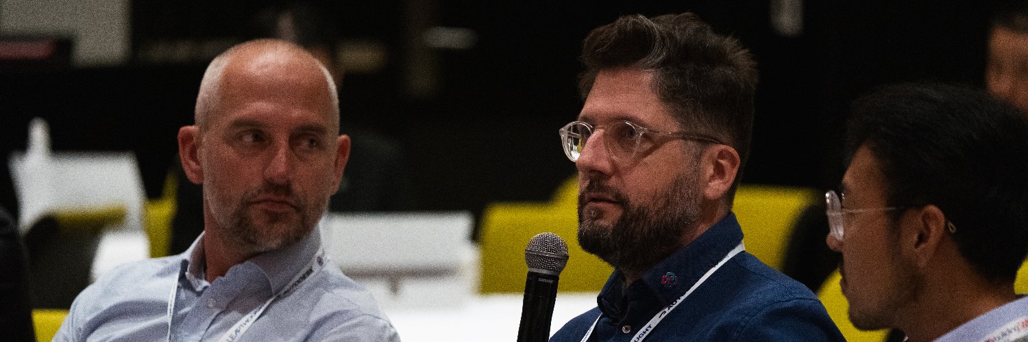 davdelven's profile banner image