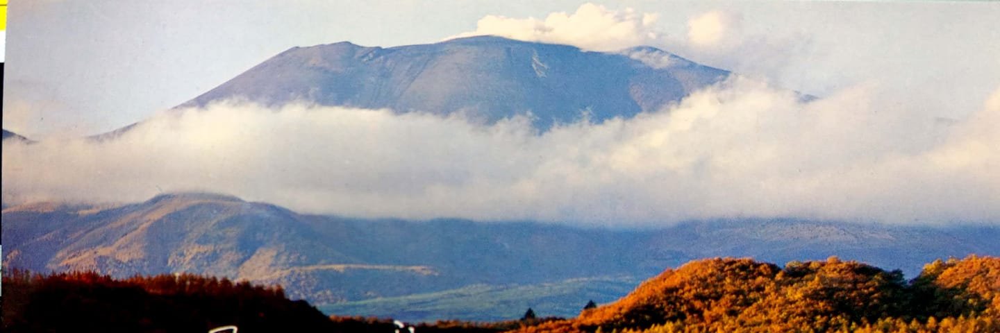 komoro's profile banner image