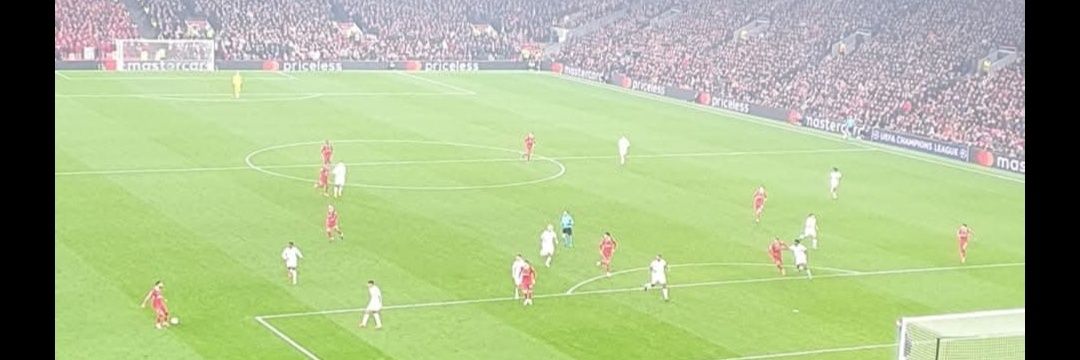 Far right, not far wrong 🇬🇧 banner