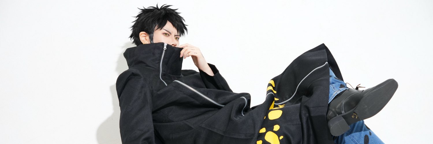 LEON's banner