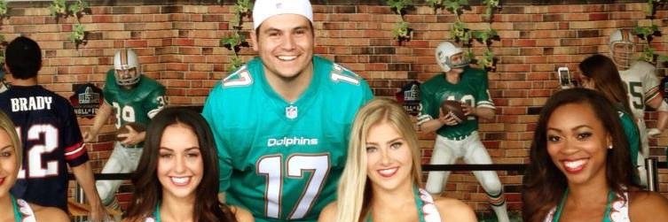javipelaez's profile banner image