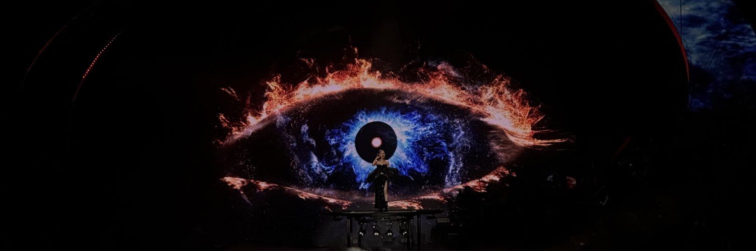 XueYIk8's profile banner image