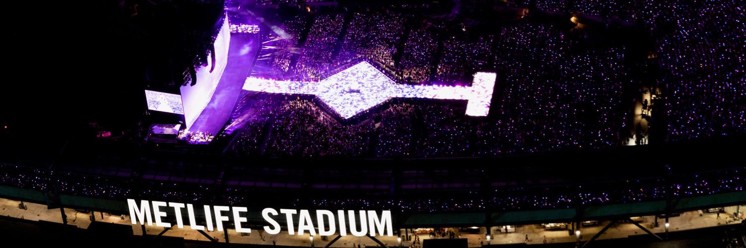 ︎/\ banner