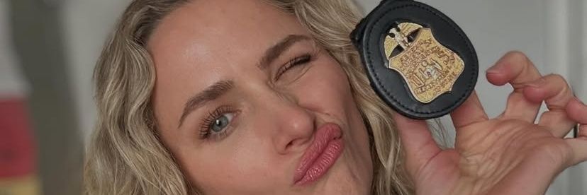 Jo ✨️🌻's banner