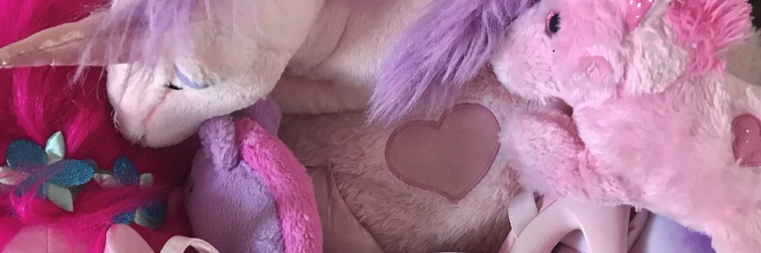 OftenElla's profile banner image