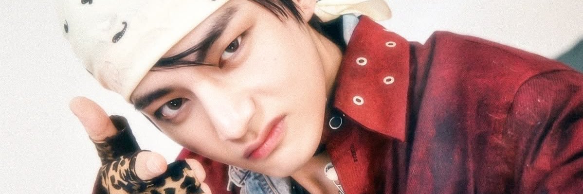 monjmin's profile banner image