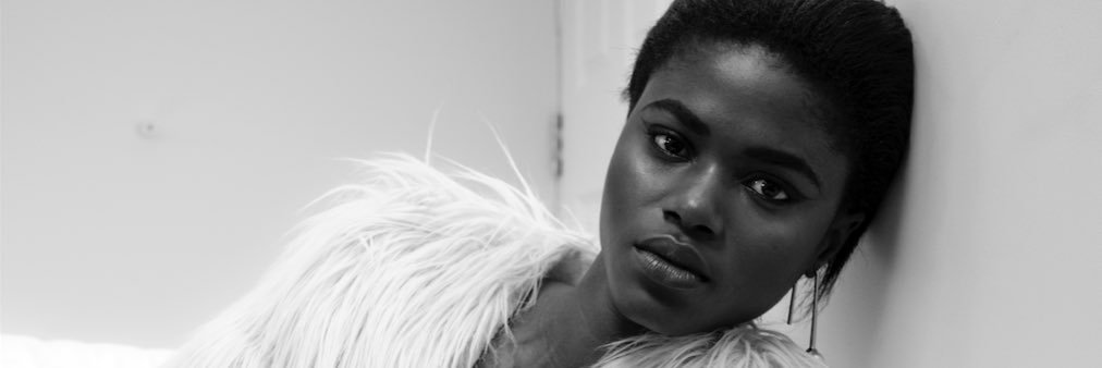 Vellismakeup's profile banner image