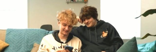 ★ banner