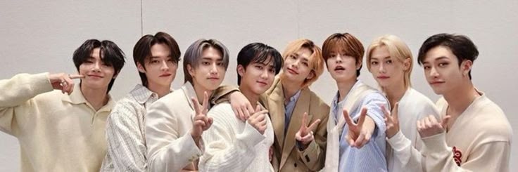 ecron⁸ | eight is fate 🏠 banner