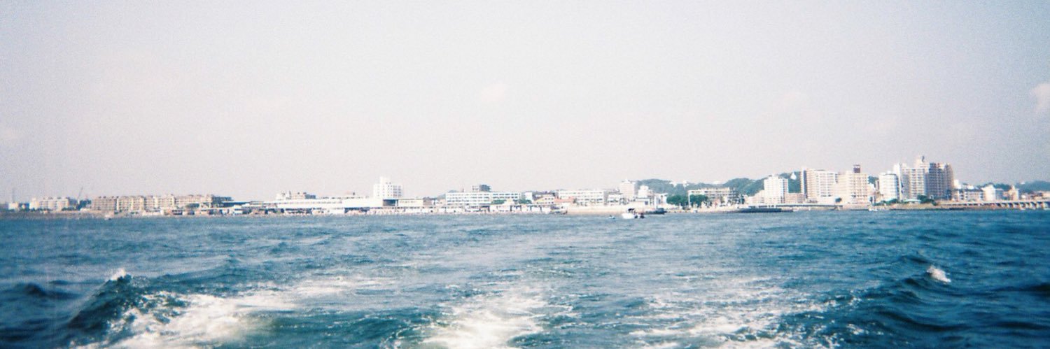 meg_coo's profile banner image