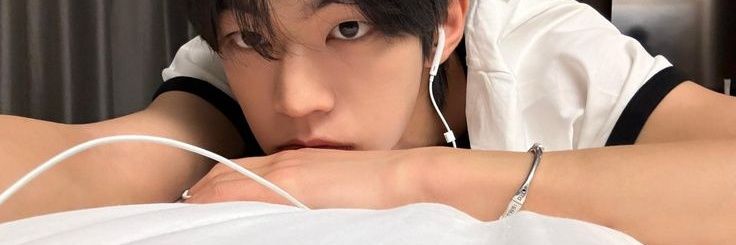 Kyryll Chudomirovich Flins banner