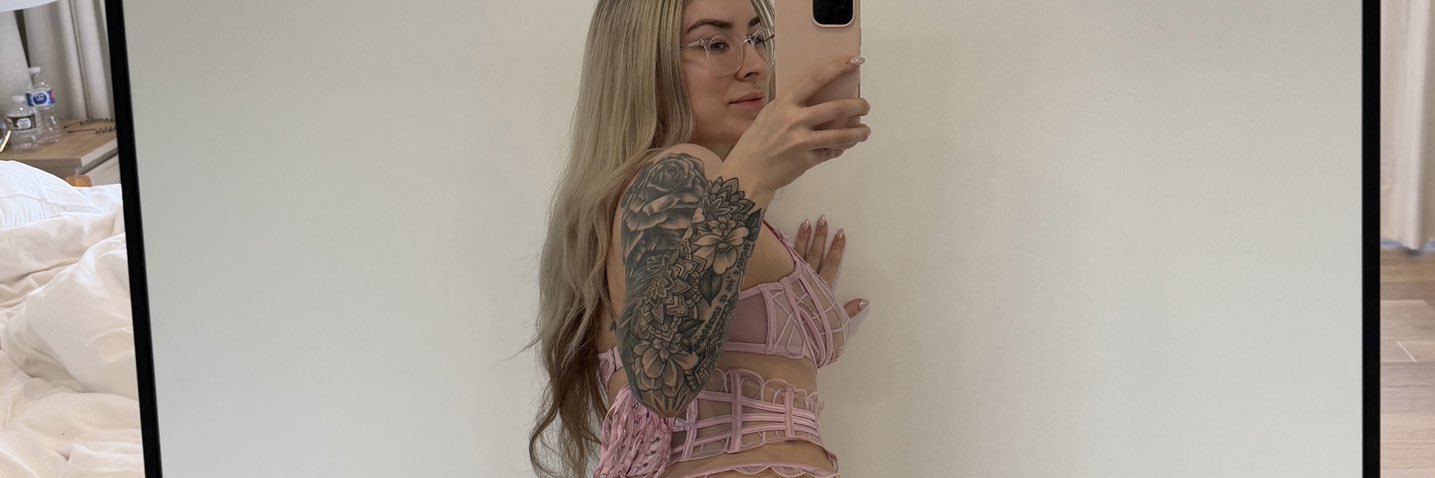 jenbbrett's profile banner image