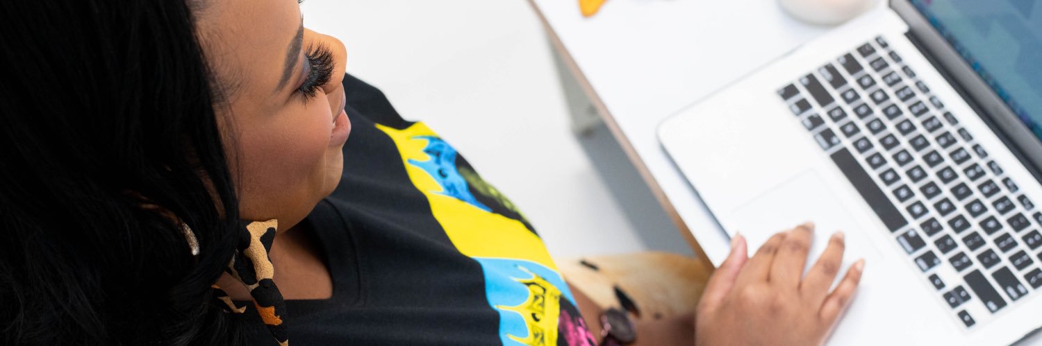 astoldbylic's profile banner image