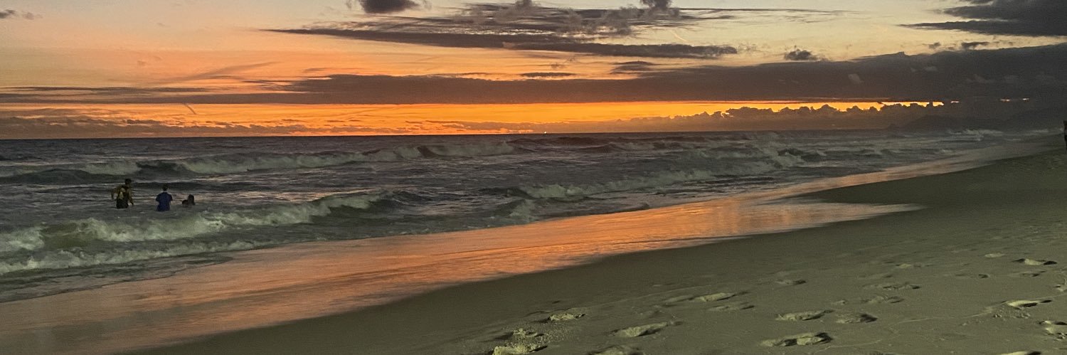 thaisoliver25's profile banner image