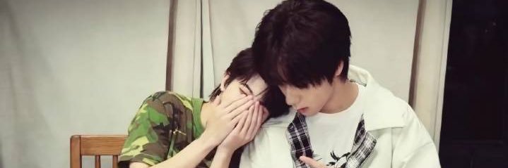 我爱着一个娘炮和宅男哥 banner
