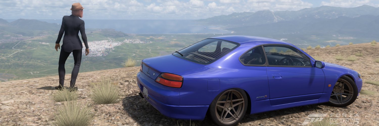 beesliker's profile banner image