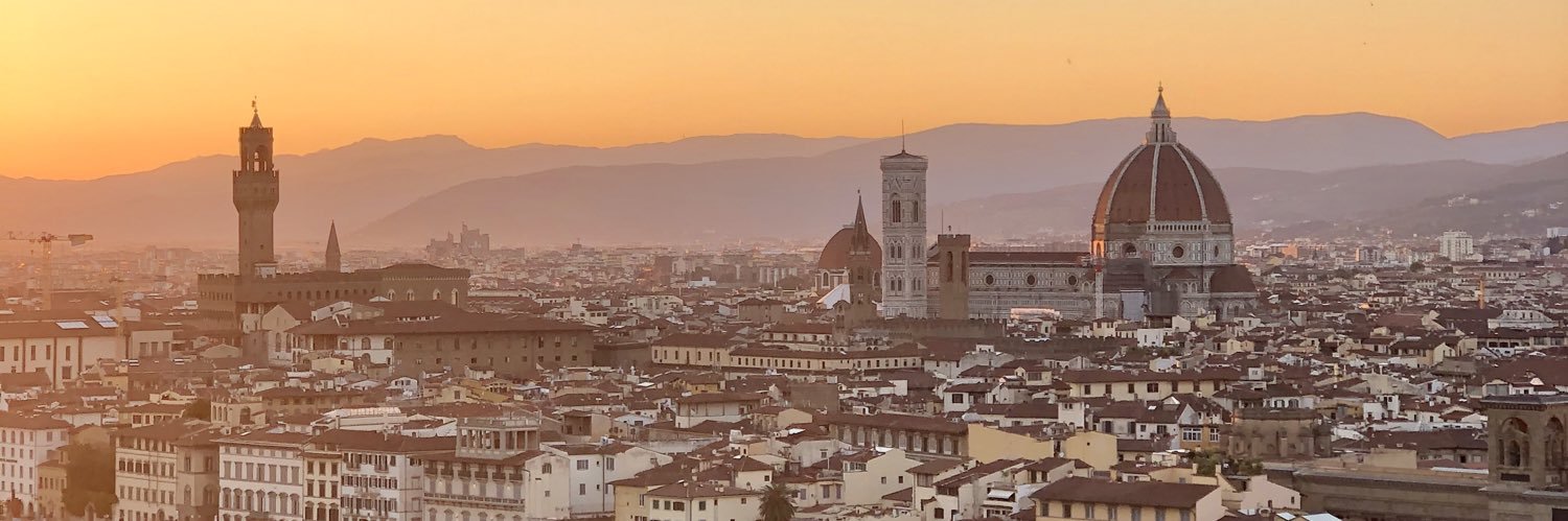 renkeyi's profile banner image
