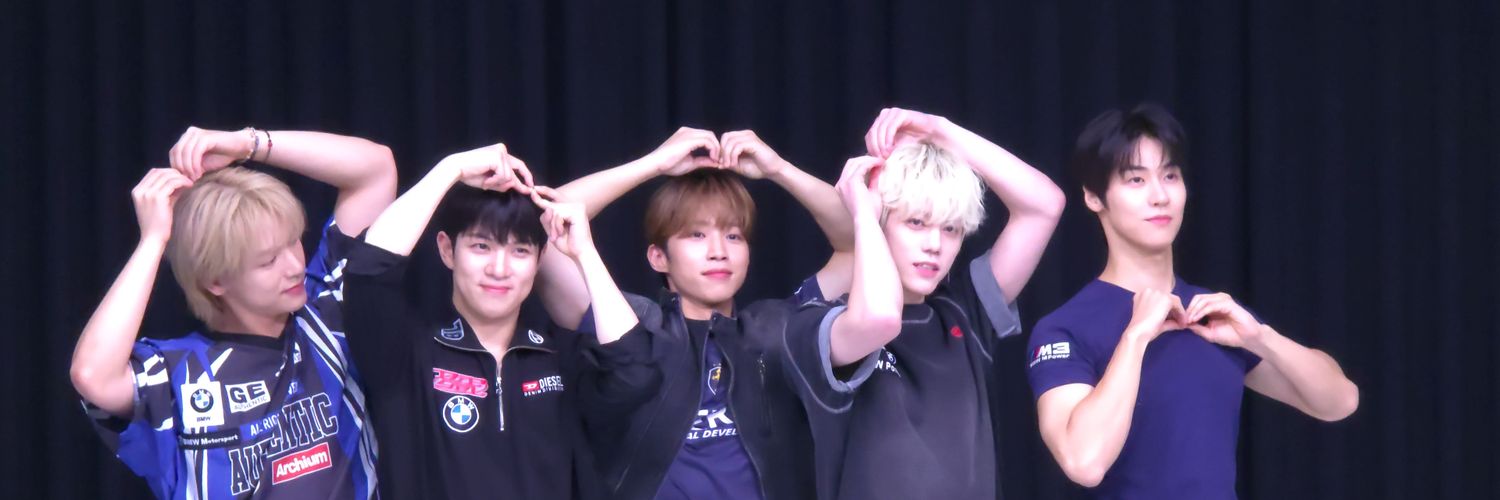 moonandcheese11's profile banner image
