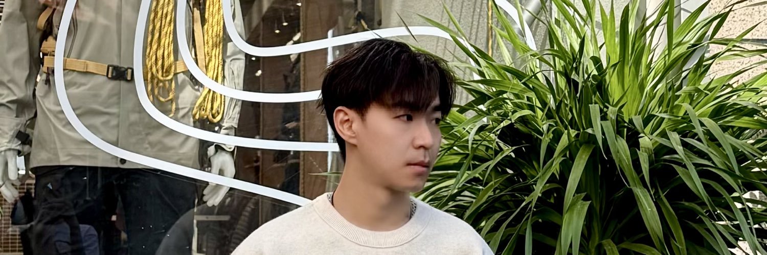 lllkk522935's profile banner image