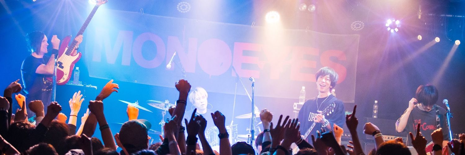 luv_wolf's profile banner image