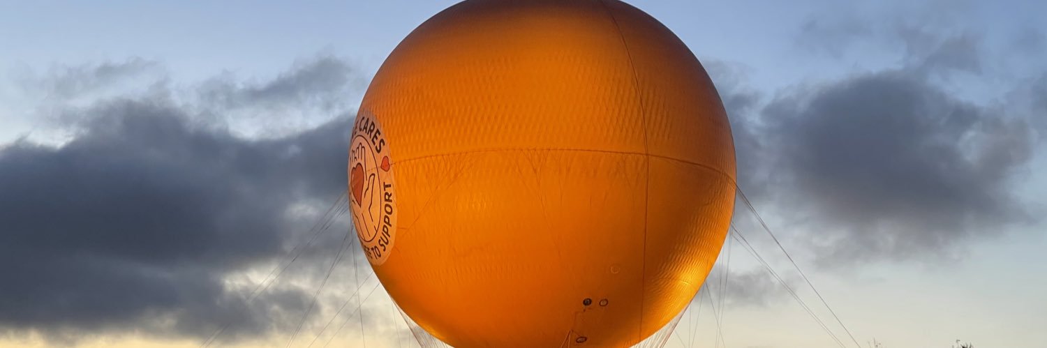 robinscuk's profile banner image