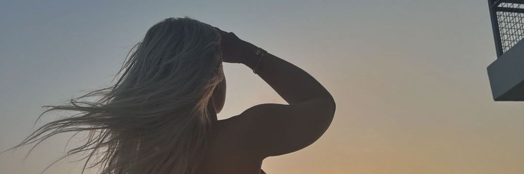 TopModelPicks's profile banner image