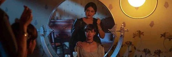 fleabag___ Profile Banner