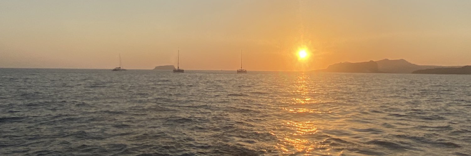 teddz112's profile banner image