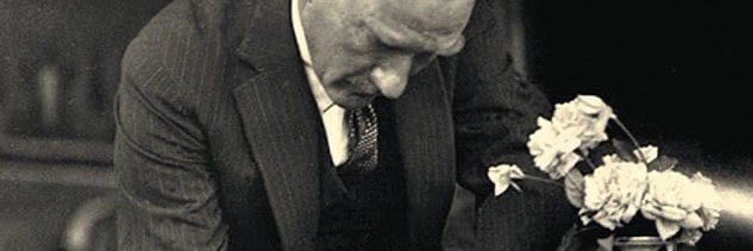sumey' banner