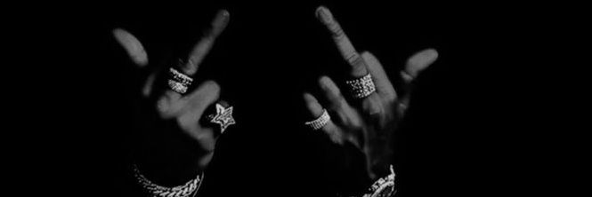 𝔩𝔬𝔰𝔱 banner