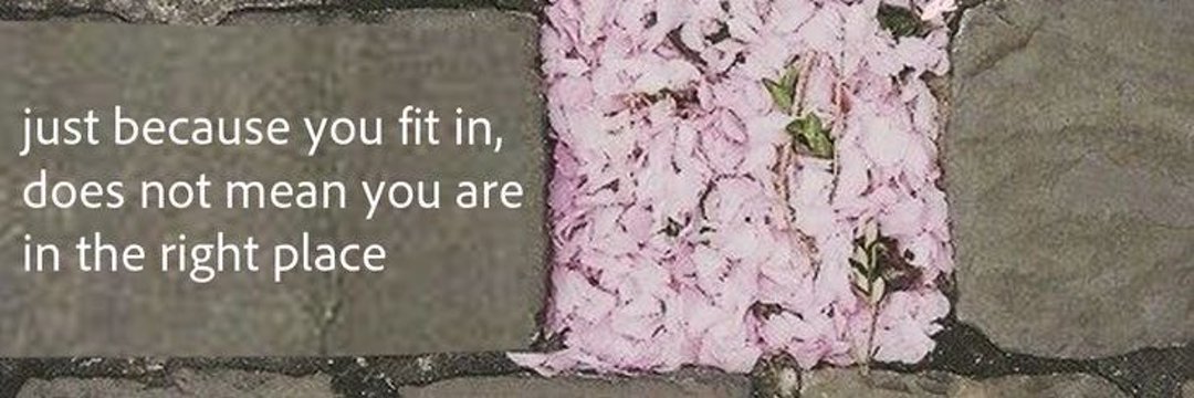 ୨୧ banner