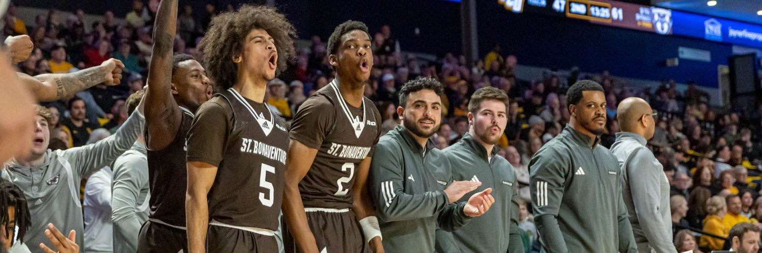 Colden Dwaileebe banner