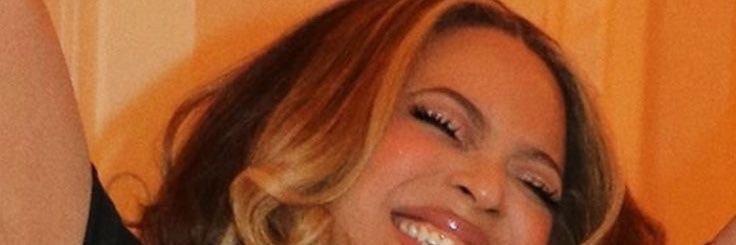 BEYONCÉ HOURLY's banner
