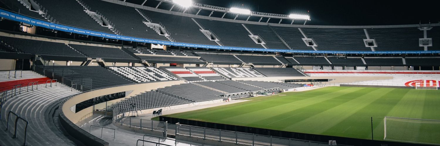 Gustavo García banner