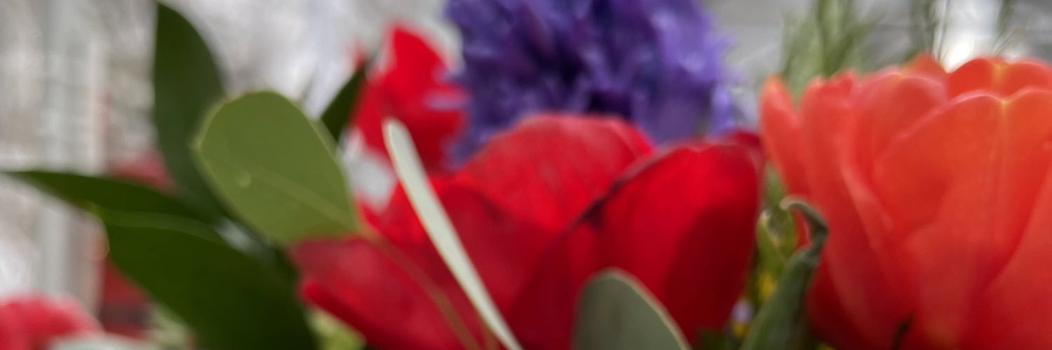 mariaconfetti's profile banner image