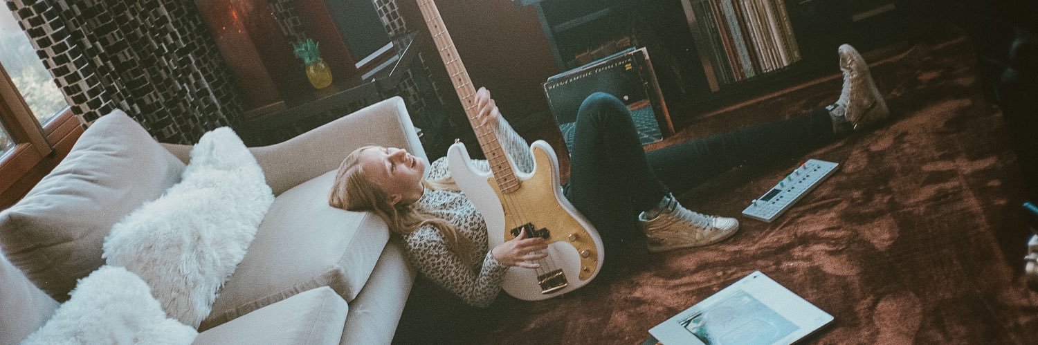 KarinaRykman's profile banner image