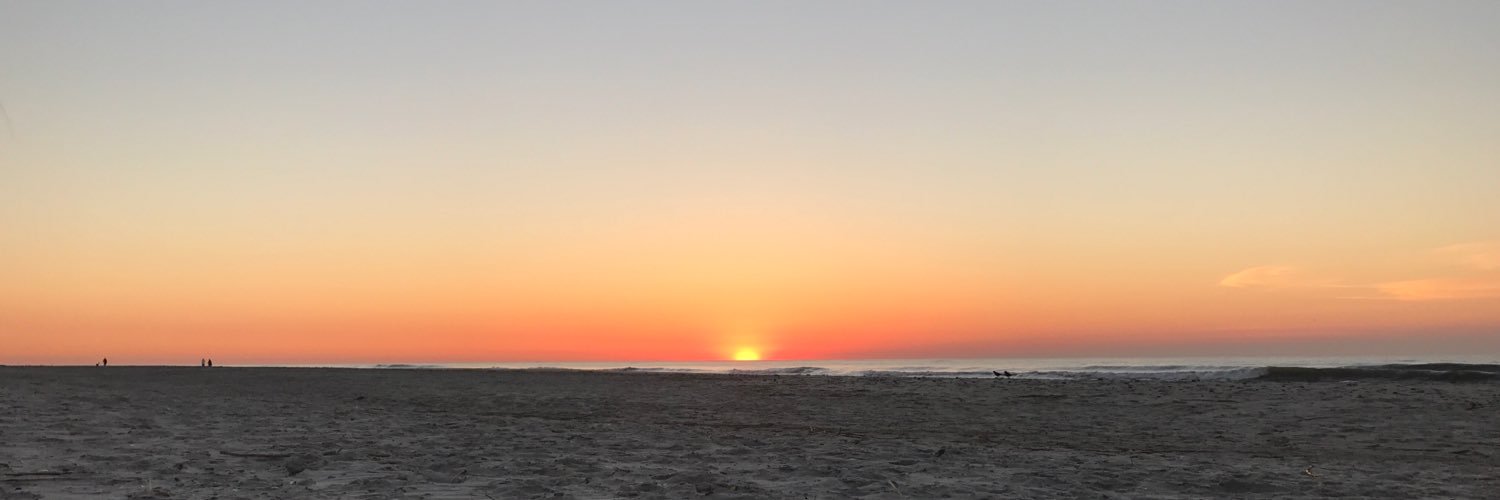emrusss's profile banner image