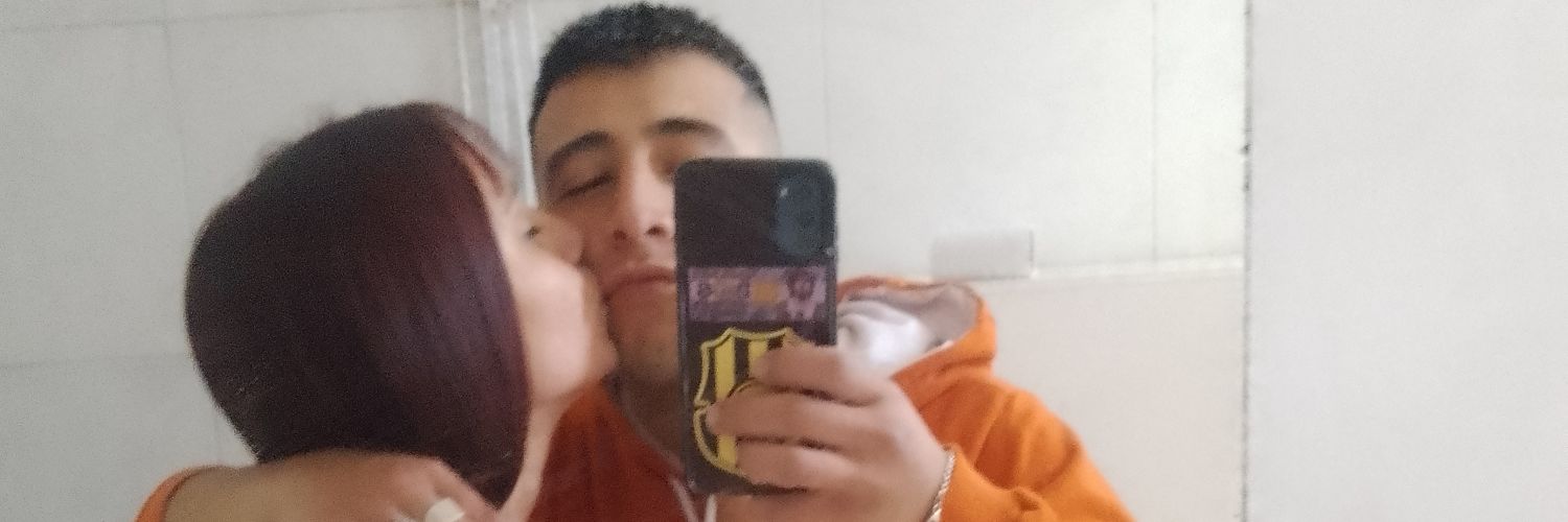 arielaristee's profile banner image