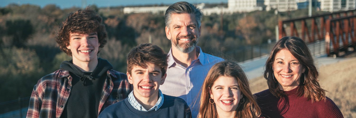 robtruss's profile banner image
