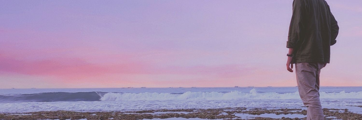whyuazr's profile banner image