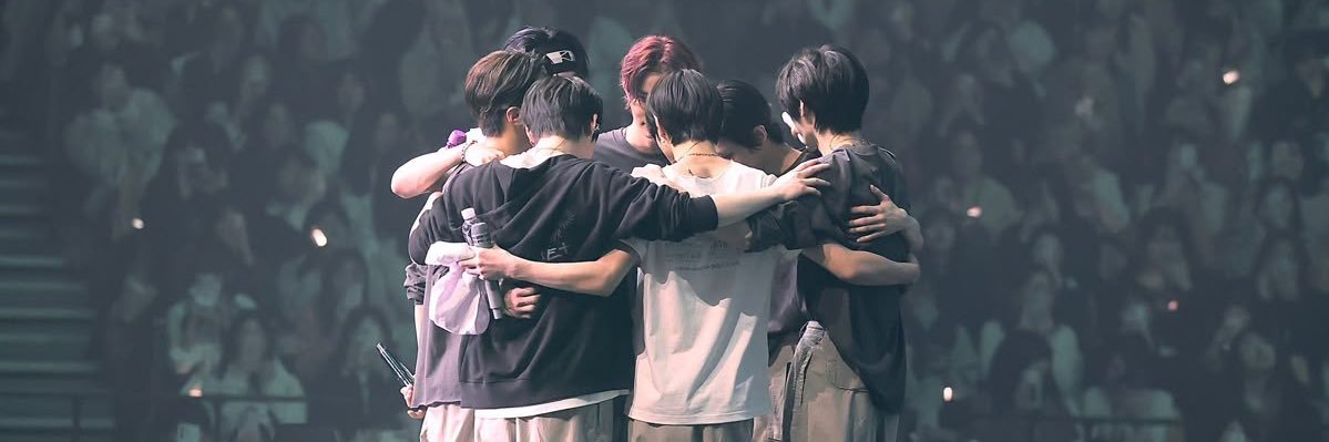 아비 banner
