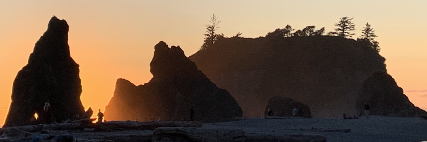 DoctorAggarwal's profile banner image