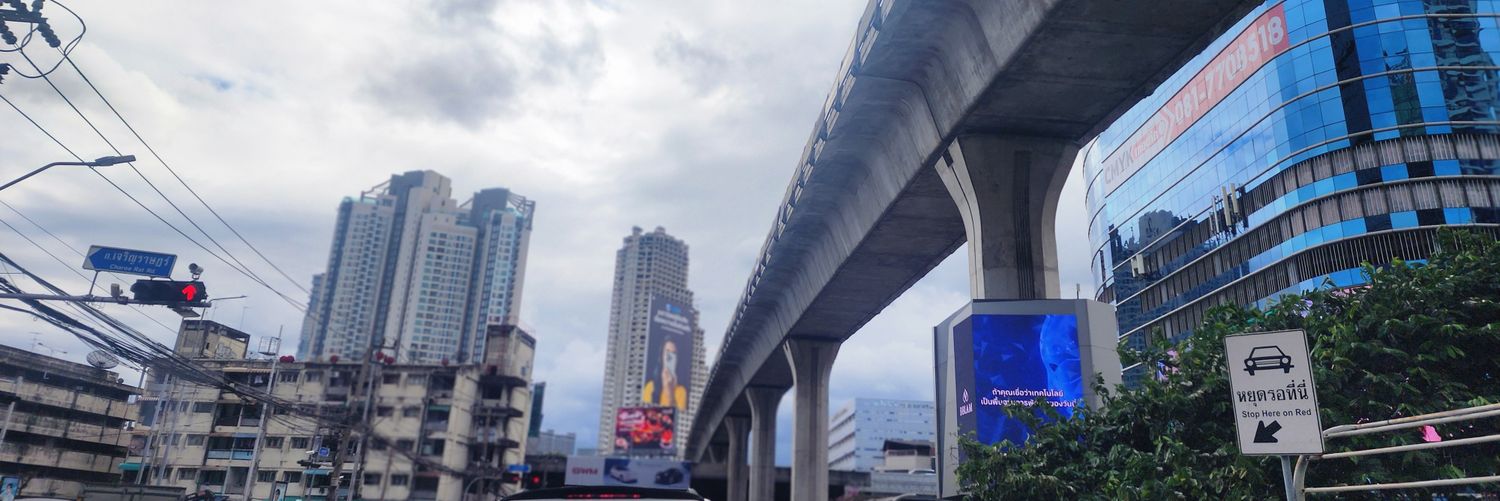 Gavveew's profile banner image