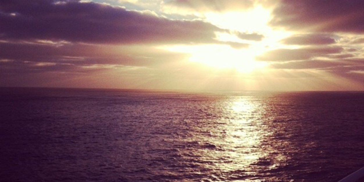 iCaroIina's profile banner image
