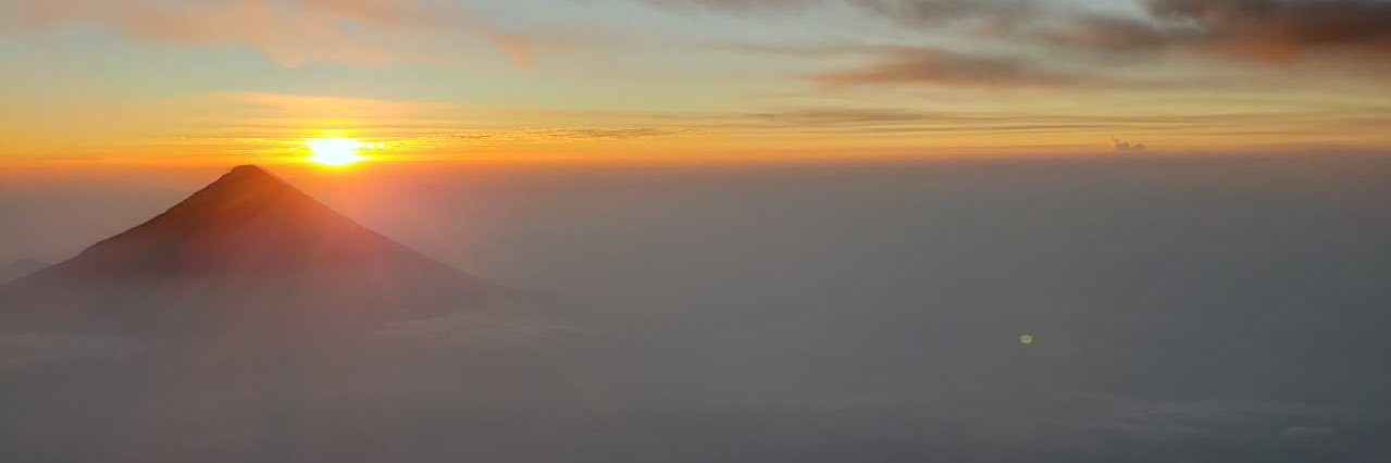 vickyoteroc's profile banner image